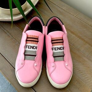 Fendi sneakers size 38/8